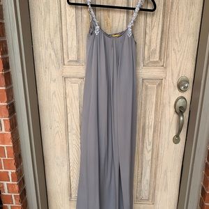 Alice + Olivia gray silver flowy formal dress size 0/2
